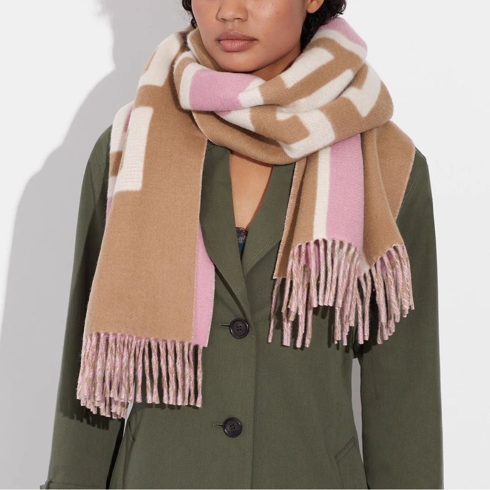 Coach Oversized Muffler